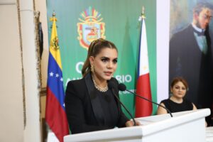 CONGRESO EVELYN SALGADO