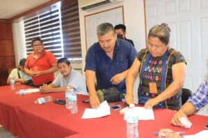 ILIATENCO REUNION CON AUTORIDADES (3)
