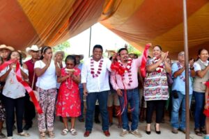 JUCHITÁN LA APERTURA (1)