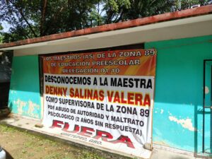 OME LA LONA EN LA OFICINA