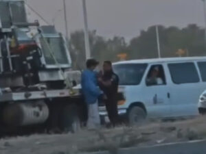ROJA GOLPEAN A TRANSPORTISTA