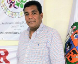principal efren adame