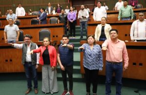 principal la comisíon dictaminadora