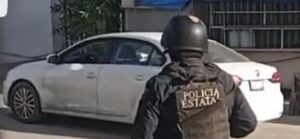 ROJA EL COCHE