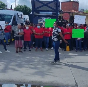 ROJA PROTESTA DE FAMILIARES
