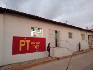 SAN LUIS GENTE APROVECHANDO EL INTERNET (1)