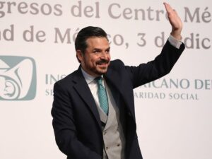 nacional zoe robledo