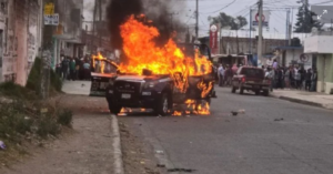 ROJA PATRULLA INCENDIÁNDOSE