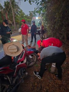 ROJA ATENCIÓN A LOS HERIDOS (3)