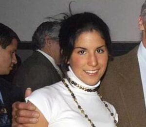 ROJA Silvia Vargas Escalera