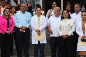 boletin evelyn dengue (2)