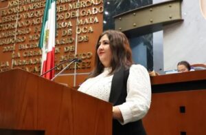 congreso Diana Bernabé Vega