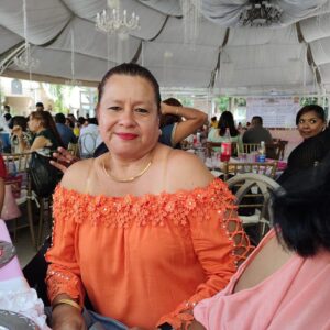 roja Adriana Leyva Parra López