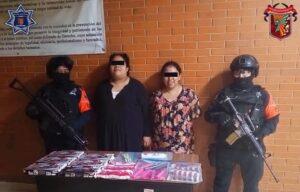 roja las mujeres