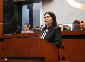 CONGRESO MARÍA GUADALUPE EGUILUZ