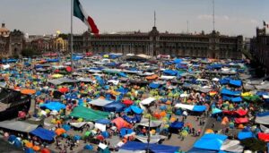 NACIONAL PLATON EN EL ZOCALO