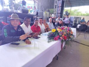 OME FESTEJO A MAESTROS (1)