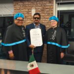 Galardonan a catedrático de la Prepa 5 de Ometepec