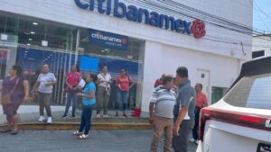 OME LA MANIFESTACIÓN EN LOS BANCOS (1)