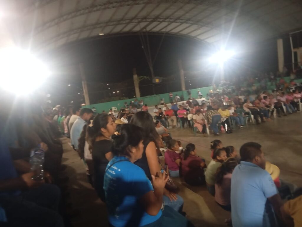 PRINCIPAL ASAMBLEA EN PUEBLO HIDALGO (1)