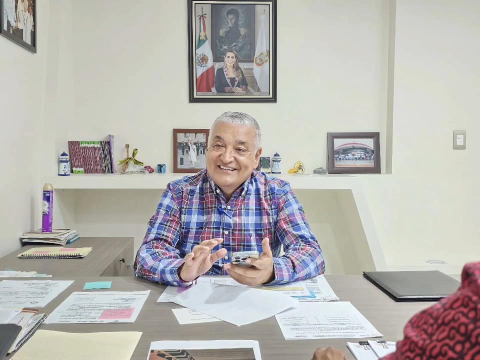 PRINCIPAL RICARDO CASTILLO PEÑA
