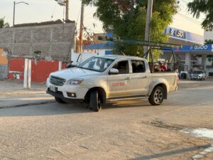ROJA CAMIONETA CARSO