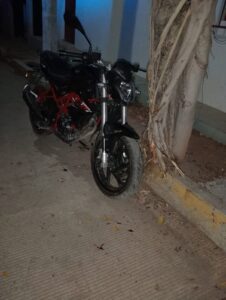 ROJA LA MOTO ACCIDENTADA