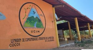 SAN LUIS AMENAZAN A COOPERATIVA