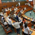 Piden diputados verificar uso de casco en motociclistas y acompañantes