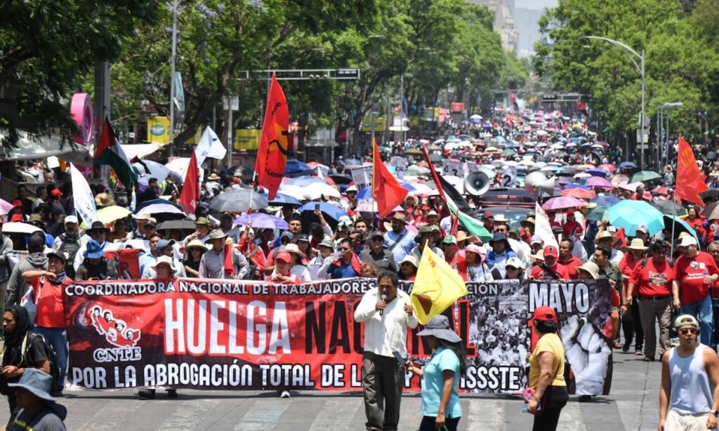 principal MARCHA EN LA CIUDAD DE MEXICO