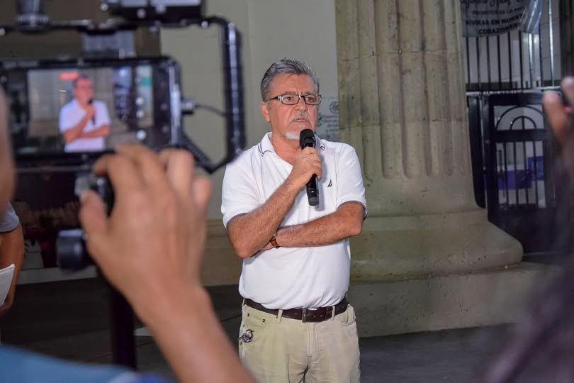principal Tulio Ismael Estrada Apátiga