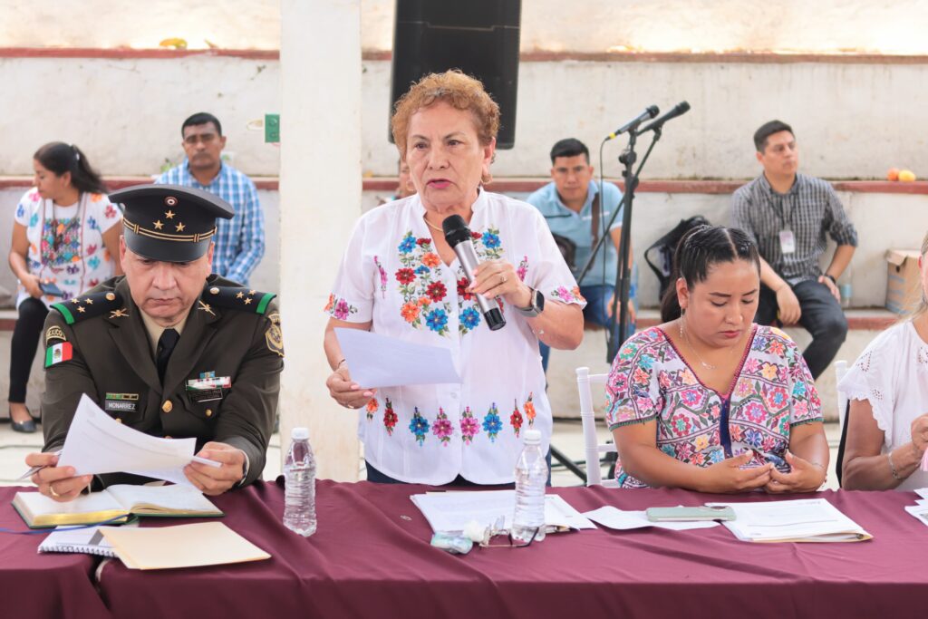 principal reunion en xochistlahuaca (1)