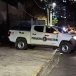 Localizan 2 cuerpos desmembrados en un taxi