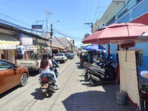 OME MOTOCICLISTAS SIENDO SANCIONADOS