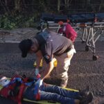 ROJA EL HERIDO SIENDO  ATENDIDO (1)
