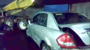 ROJA EL COCHE