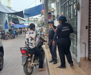 SAN LUIS MOTOCICLISTA SIN CASCO