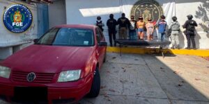 roja los hombres y mujeres