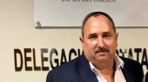 roja Ernesto Cuitláhuac Vázquez Reyna
