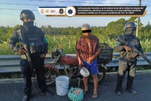 roja el detenido y la carga (1)