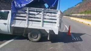 roja la camioneta