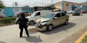 roja el coche que los embistió