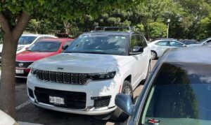 roja la camioneta