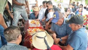 roja la despedida 2