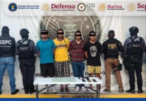 ROJA Alejandro, Luis, Mario y Alfredo N