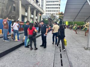 ROJA EL OPERATIVO ANTI ROBO (4)