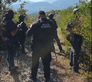 roja policias