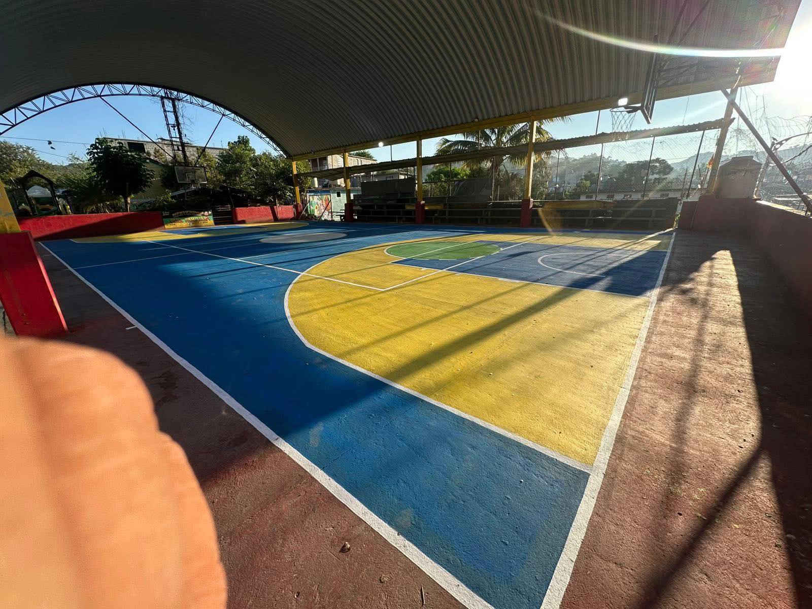 Le dan mantenimiento a cancha de La Villa, en Cuautepec - El Faro de la ...