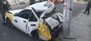 ROJA LOS TAXIS (1)
