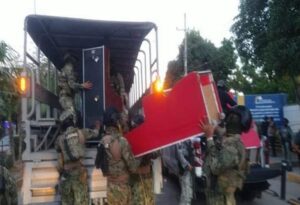 roja el operativo (2)